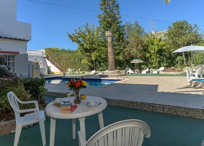 埃斯图迪奥斯棕榈别墅公寓